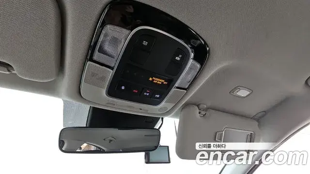 Hyundai Sonata Hybrid 2019 — Şəkil 30/32