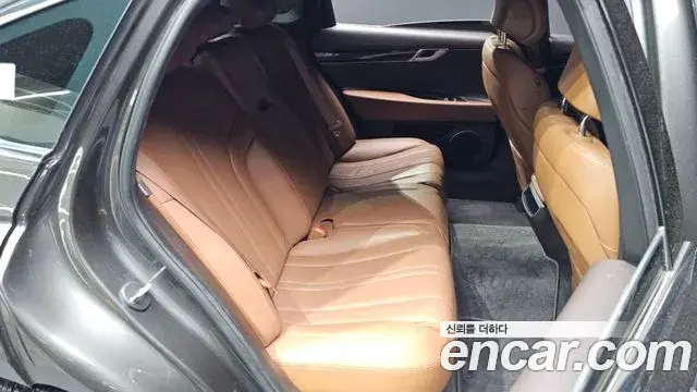 Genesis G80 2021 — Şəkil 27/32