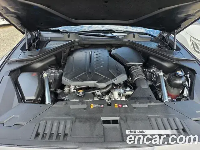 Genesis GV80 2021 — ფოტო 7/20
