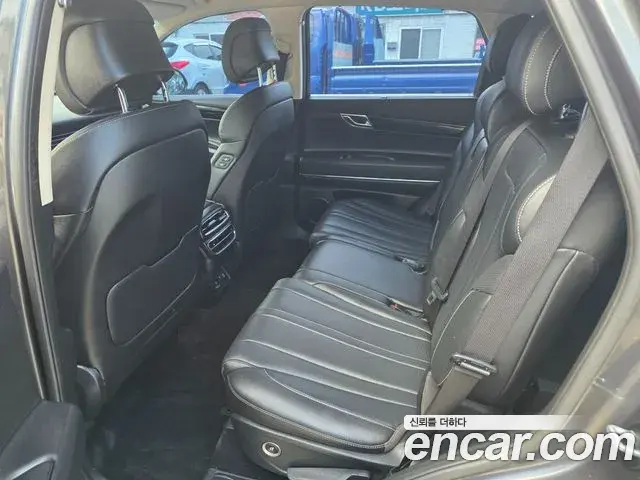 Genesis GV80 2021 — ფოტო 15/20