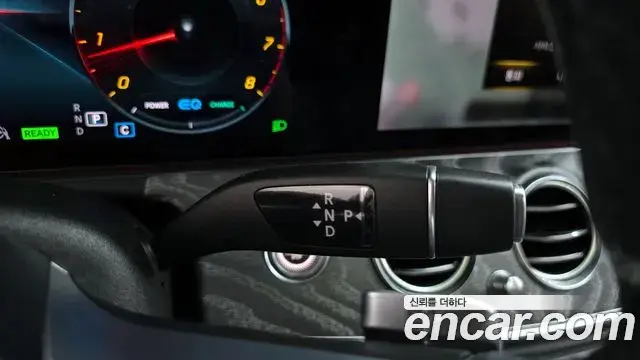 Mercedes-Benz E-Class 2020 — Фото 9/20