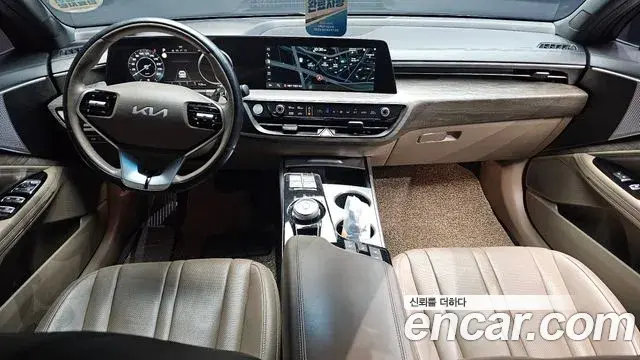 Kia K8 2021 — Photo 14/20