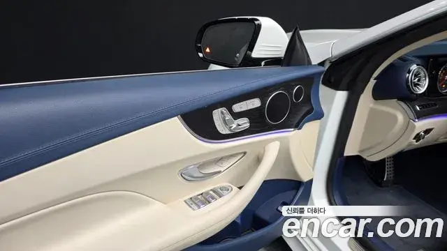 Mercedes-Benz E-Class 2018 — Şəkil 3/36