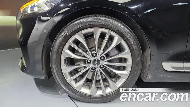 Kia The K9 2023 — ფოტო 17/36