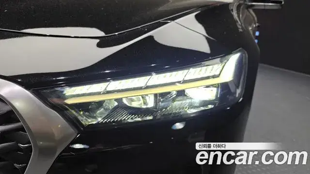 Kia The K9 2023 — ფოტო 10/36