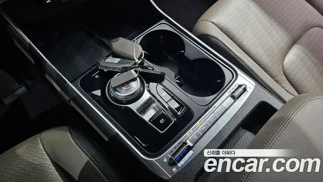 Kia Carnival 2024 — Şəkil 15/20