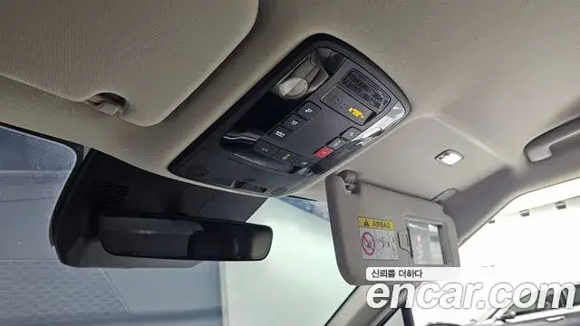 Kia Carnival 2024 — Şəkil 2/20