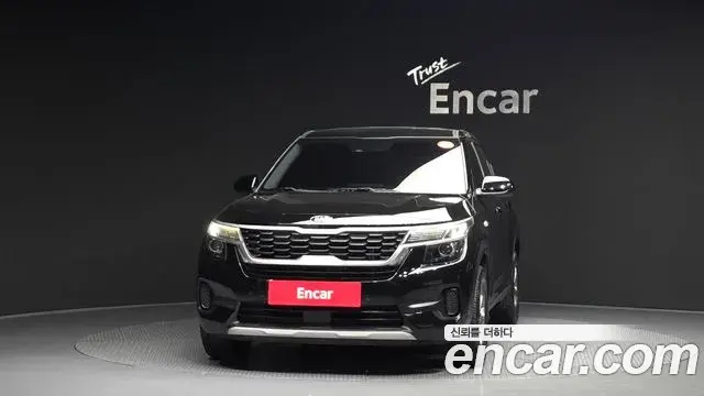 Kia Seltos 2020 — ფოტო 16/32