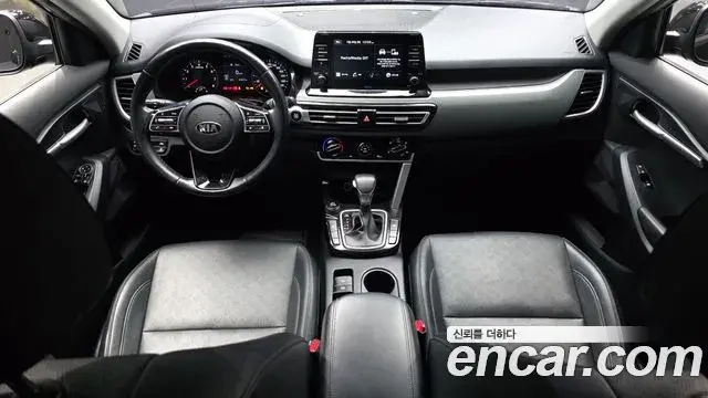 Kia Seltos 2020 — ფოტო 9/32