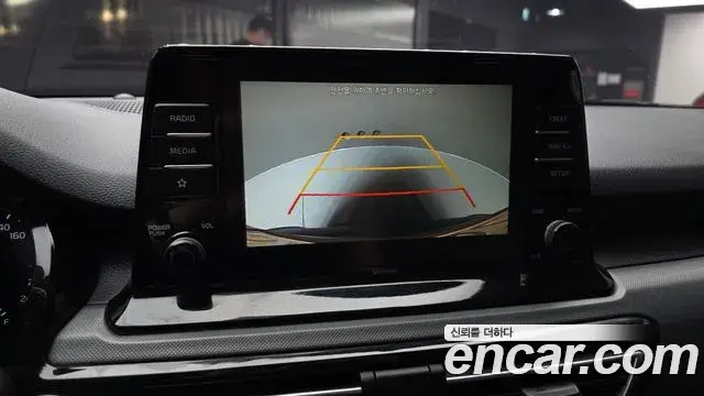 Kia Seltos 2020 — ფოტო 20/32