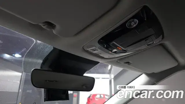 Kia Seltos 2020 — ფოტო 25/32