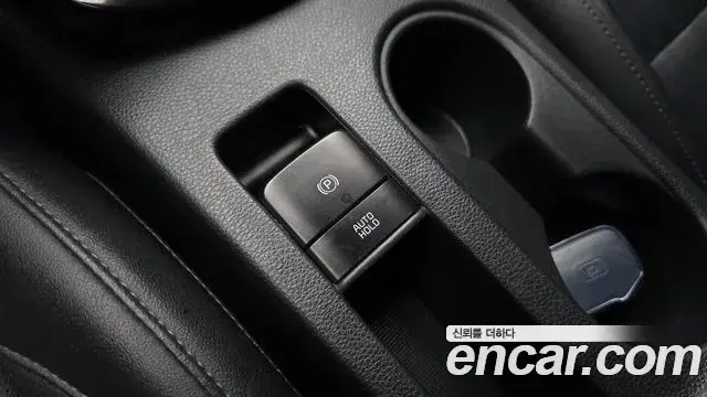 Kia Seltos 2020 — ფოტო 6/32