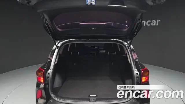 Kia Seltos 2020 — ფოტო 15/32