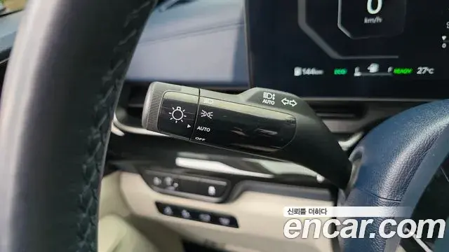Kia Carnival 2024 — Photo 15/31