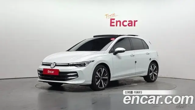 Volkswagen Golf 2025 — ფოტო 10/32