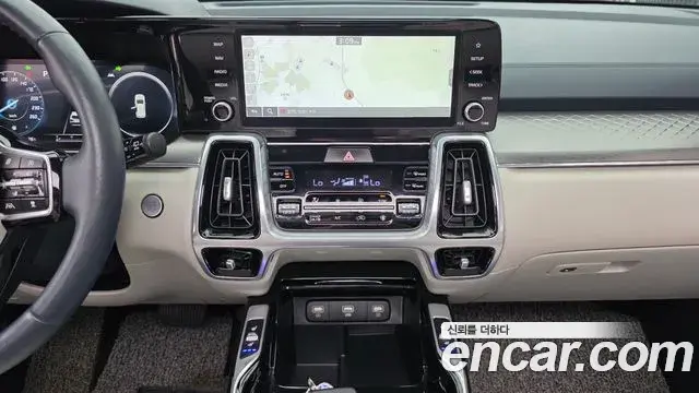 Kia Sorento 2021 — Фото 13/20