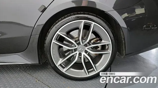 Mercedes-Benz CLS-Class 2019 — Photo 20/37