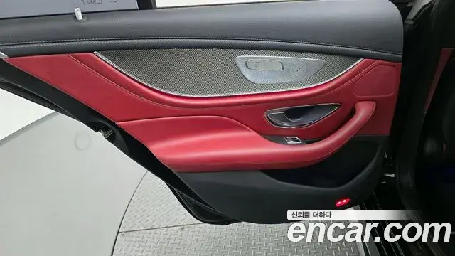 Mercedes-Benz CLS-Class 2019 — Photo 36/37