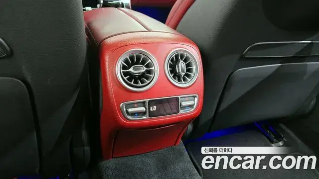 Mercedes-Benz CLS-Class 2019 — Photo 10/37