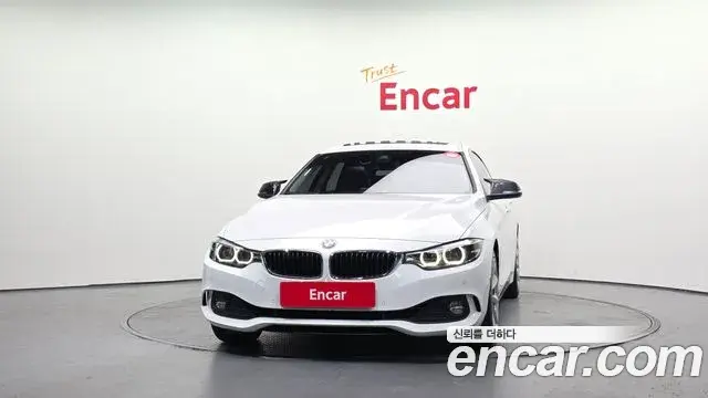 BMW 4 Series 2019 — Photo 29/35