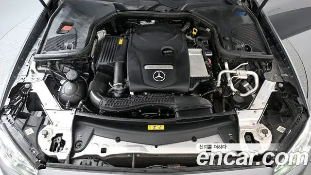 Mercedes-Benz E-Class 2019 — Фото 6/20