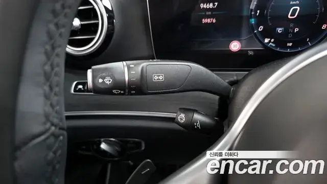 Mercedes-Benz E-Class 2019 — ფოტო 22/34