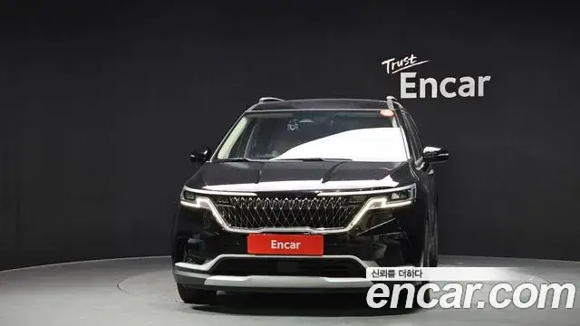 Kia Carnival 2022 — Фото 3/20
