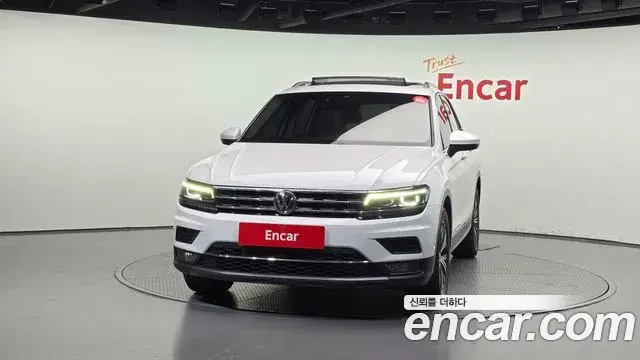Volkswagen Tiguan 2020 — Фото 3/20