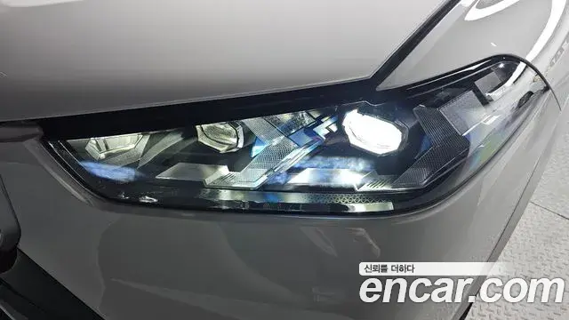 BMW X5 2025 — ფოტო 8/33