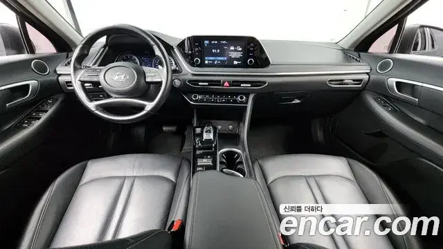 Hyundai Sonata Hybrid 2019 — Photo 22/32