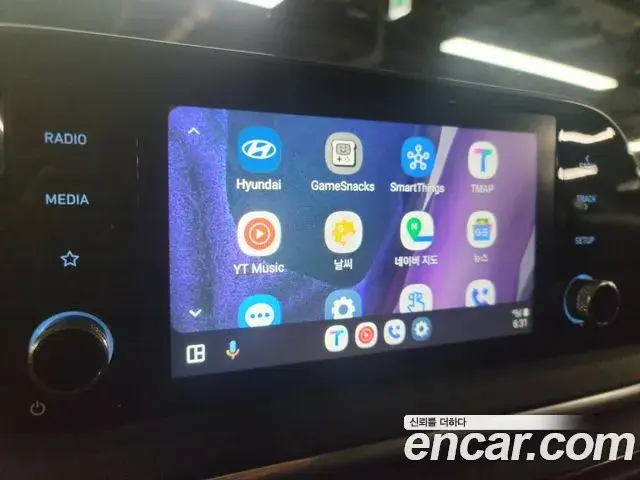 Hyundai Sonata Hybrid 2019 — Photo 14/32