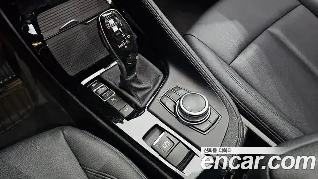 BMW X1 2022 — Фото 9/20