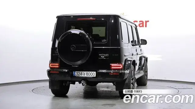 Mercedes-Benz G-Class 2021 — Photo 5/20