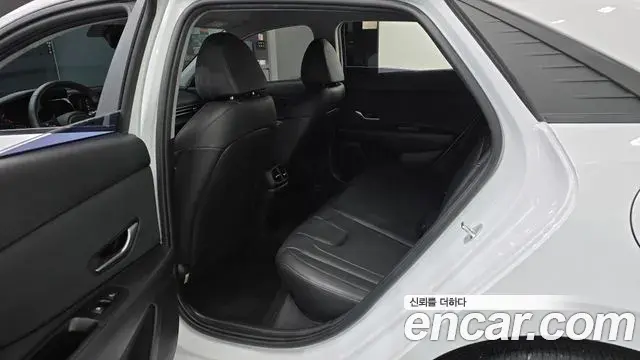 Hyundai The New Avante Hybrid 2022 — Şəkil 4/30