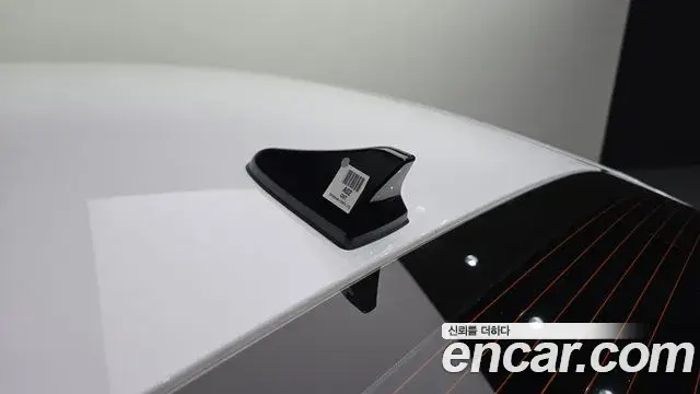 Hyundai The New Avante Hybrid 2022 — Şəkil 24/30
