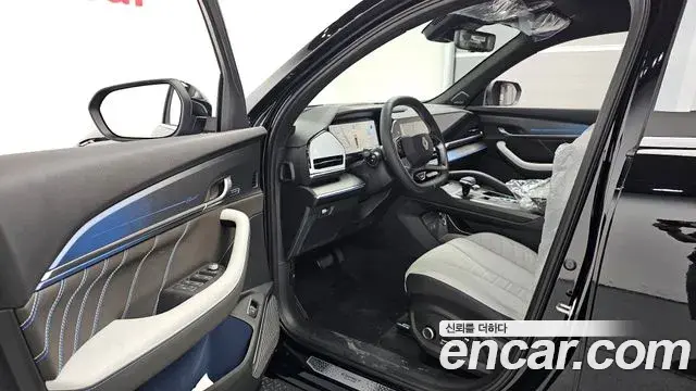 Renault Samsung Filante 2026 — ფოტო 1/33