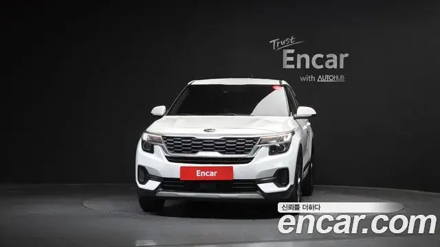 Kia Seltos 2020 — Фото 3/20