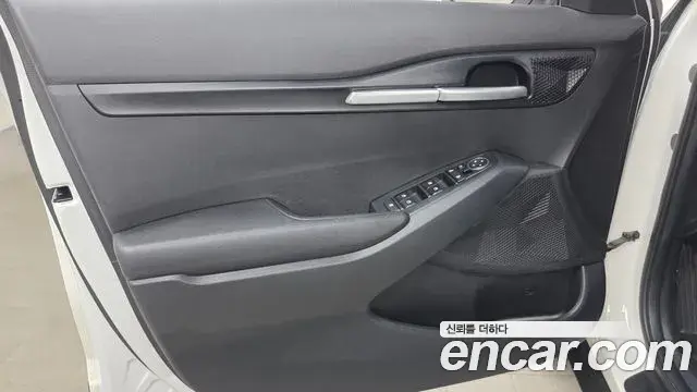 Kia Seltos 2020 — Photo 2/30