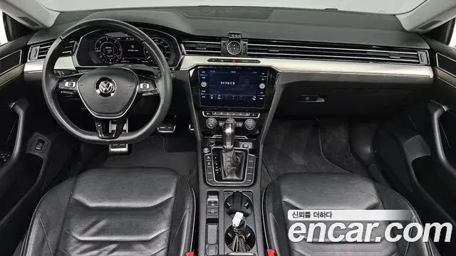 Volkswagen Arteon 2019 — Şəkil 10/20