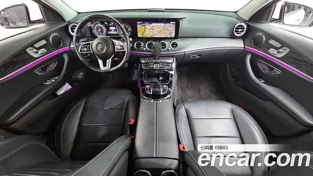 Mercedes-Benz E-Class 2019 — Фото 7/20