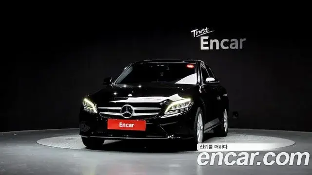 Mercedes-Benz C-Class 2020 — Фото 3/20