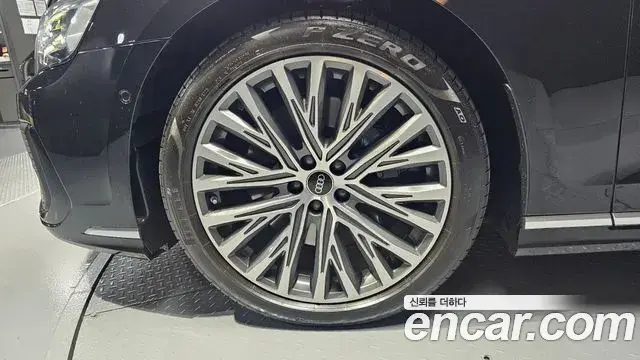 Audi A8 2022 — Şəkil 19/20