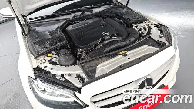 Mercedes-Benz C-Class 2020 — Фото 6/20