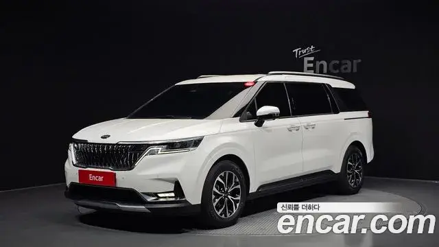 Kia Carnival 2021 — Photo 1/20