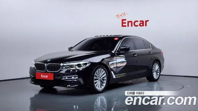 BMW 5 Series 2018 — Фото 20/20