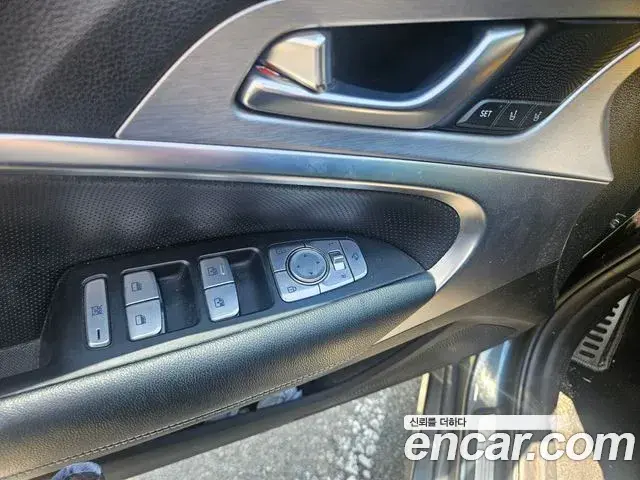 Genesis G70 2018 — Şəkil 10/12