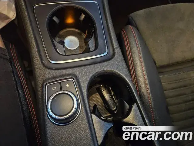 Mercedes-Benz CLA-Class 2018 — Фото 18/20