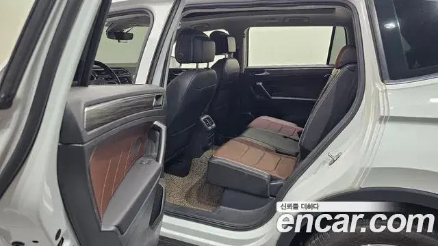 Volkswagen Tiguan Allspace 2022 — Photo 24/30