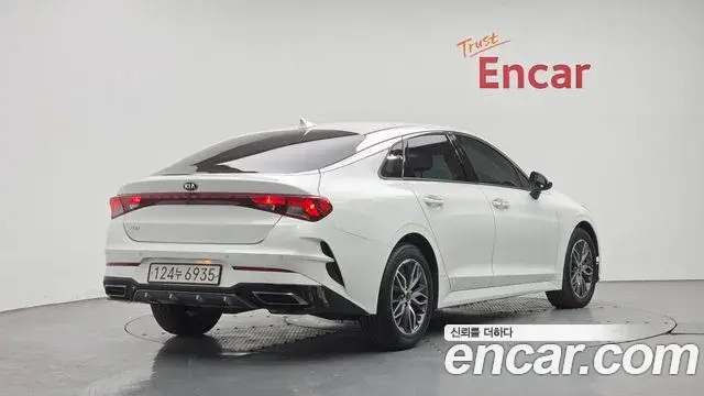 Kia K5 2020 — Şəkil 16/20