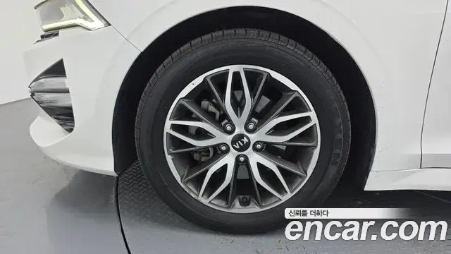 Kia K5 2020 — Şəkil 7/20